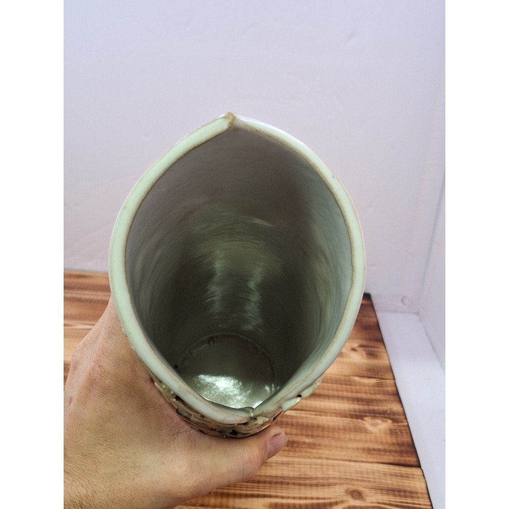 VTG Majolica Pottery Tulip Vase Grapes Grape Leaves 13" x 3.5" Signed Carli - Picture 7 of 10